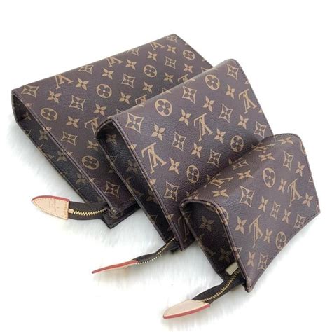 lv toilet tas